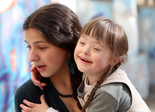 Sindrome di Down, dall’Iss la mappa dei centri di assistenza: già 53 censiti, oltre 6.500 pazienti