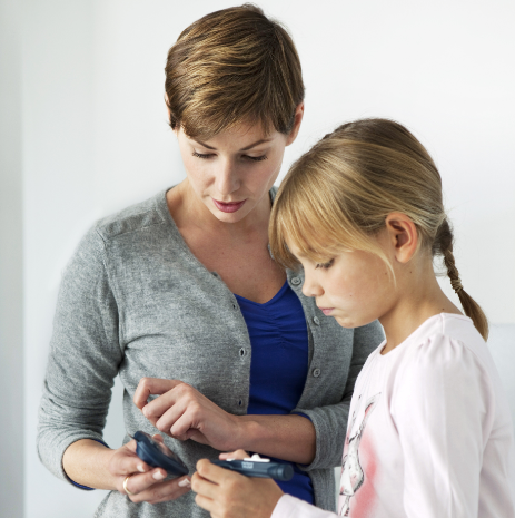 Il monitoraggio continuo del glucosio può aiutare a ridurre le disparità nel trattare i bambini con diabete di tipo 1