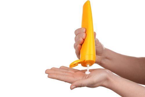 Uso precoce di crema idratante: può ridurre fattori idratanti naturali della filaggrina