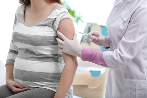 Malattie infettive: il 49% delle gestanti USA si vaccina