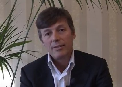 Furlan (Uni. Vita-Salute): “SM, neuro-filamenti leggeri nel sangue come indicatori di malattia”