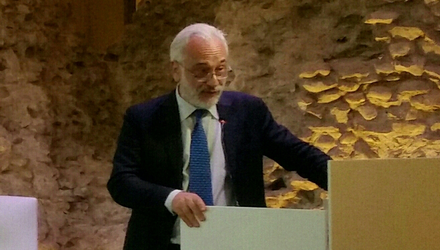 Carmine Pinto: “La ricerca oncologica corre veloce. Serve stare al passo e fare corretta informazione scientifica”