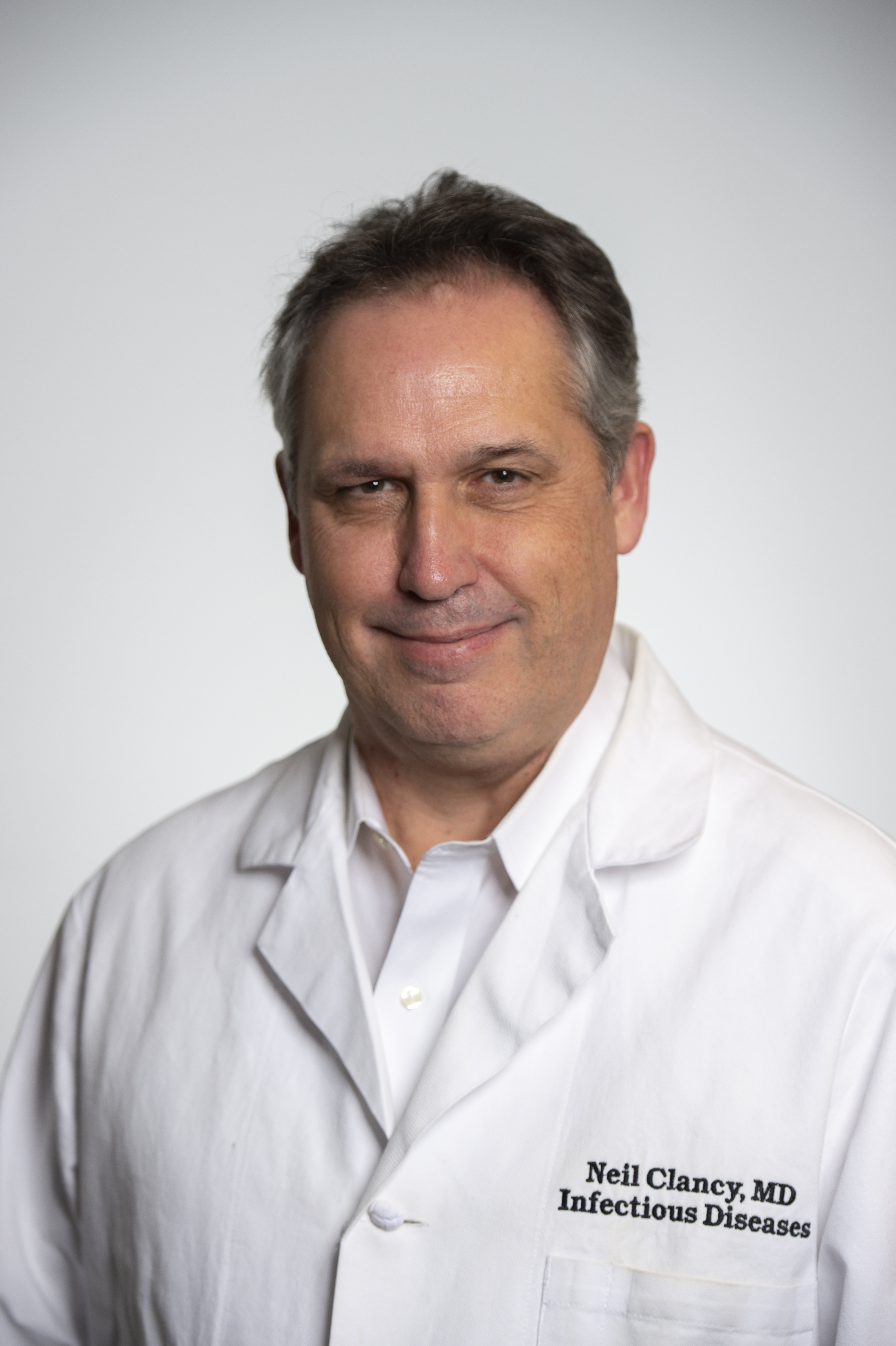 L’intervista – Clancy sull’antibiotico resistenza: “Nuovi antibiotici usati solo nel 35% dei casi”