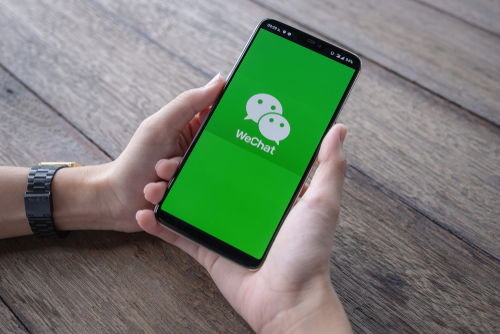 WeChat e il follow-up nella malattia coronarica cronica: la qualità della vita migliora ma non l’aderenza alla terapia