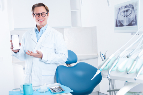 Utilizzo della polidopamina per modificare la superficie degli impianti