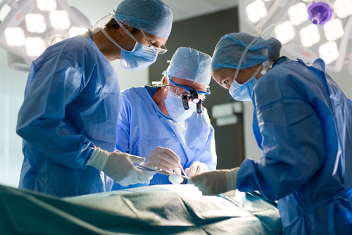 La gestione dello pseudoaneurisma dell’arteria polmonare può passare attraverso un catetere PAC